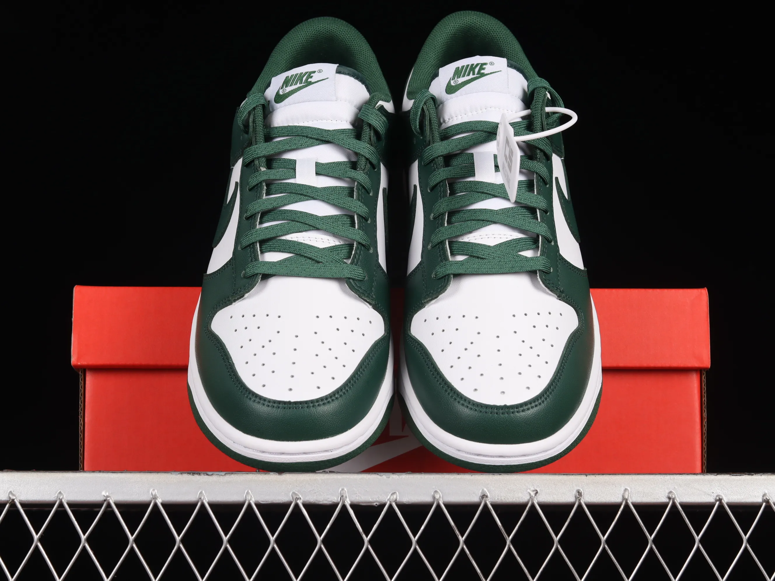 All categories Nk SB Dunk series Nk SB Dunk Low low-top sneakers Nk SB Dunk Low "Team Green" Michigan White Green Dunk series low-top casual sports skateboard shoes DD1391-101